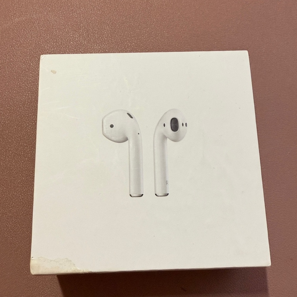 Apple Air Pods. 2nd generation.